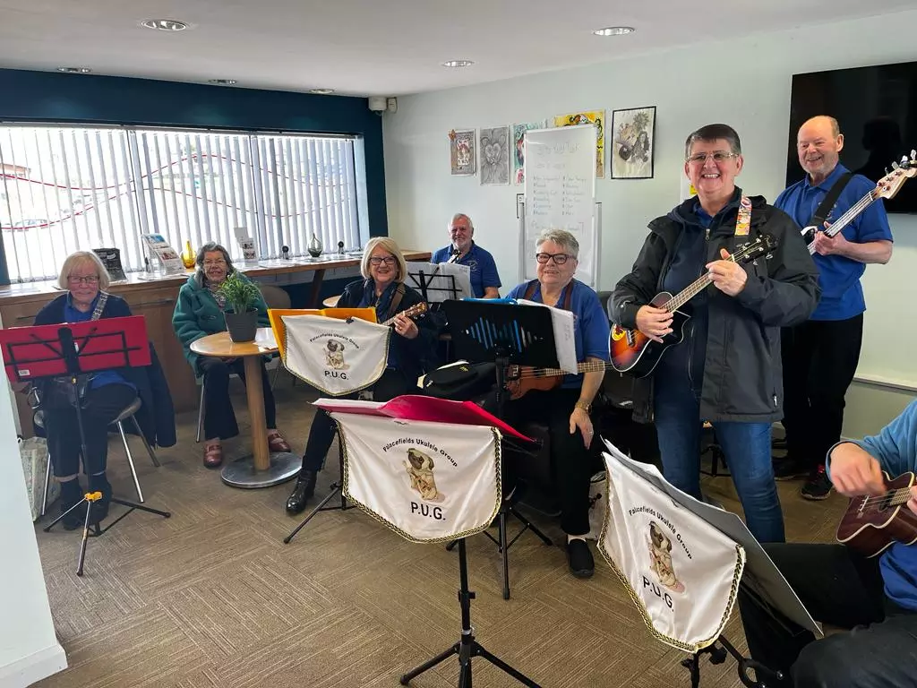 Ukulele group at Runcorn station