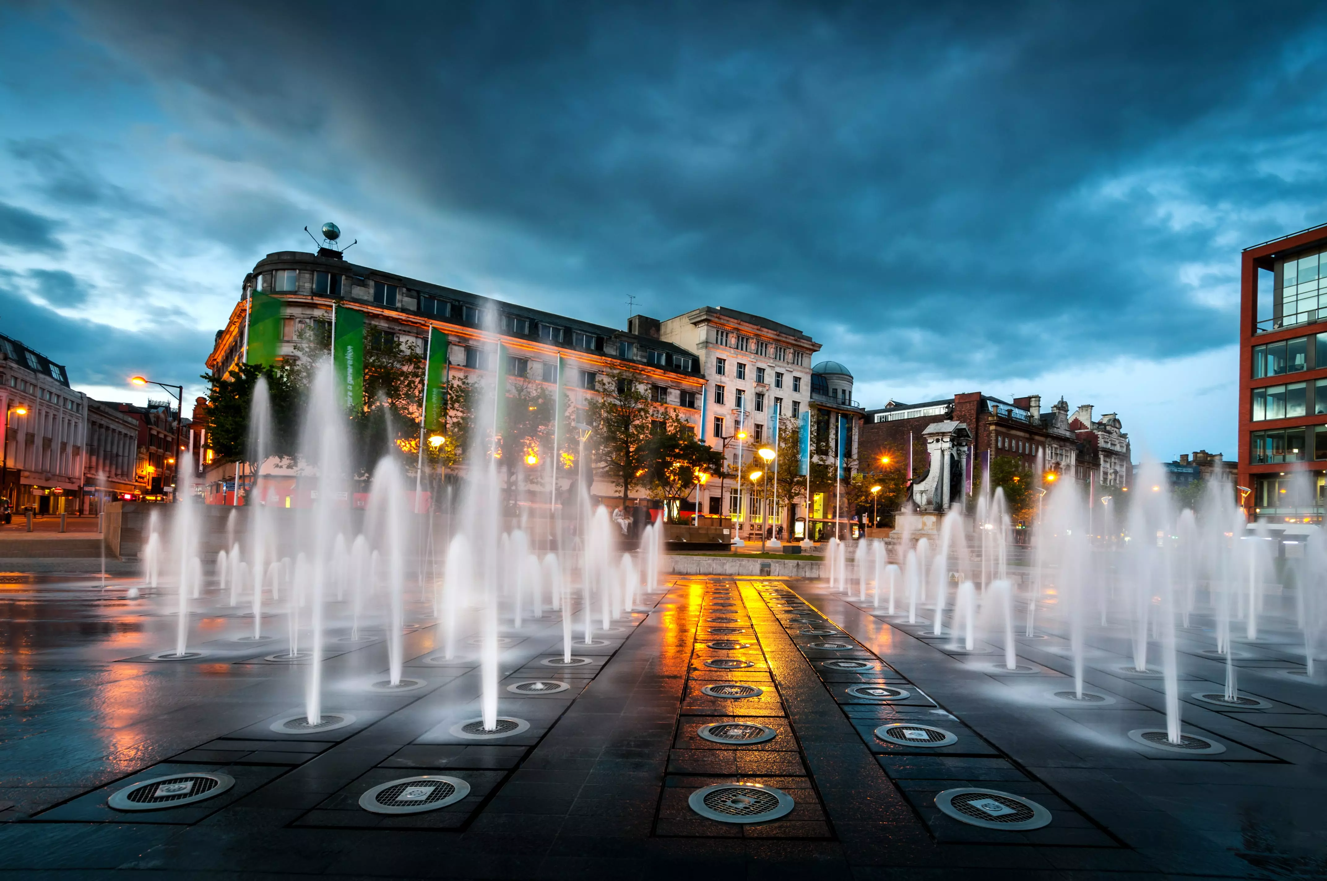 Fountains at Piccadilly garden in Manchester city center